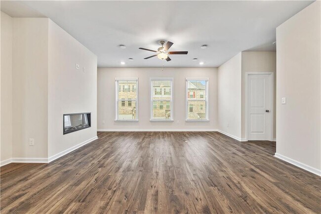 Building Photo - 135 Matson Run SW