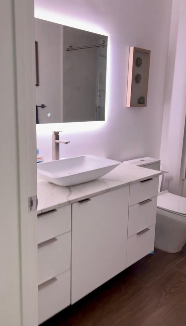 Building Photo - 950 Brickell Bay Dr