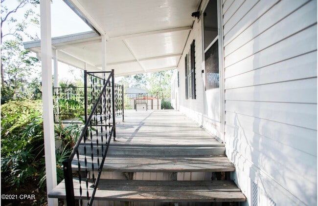 Building Photo - 6916 Sunrise Dr