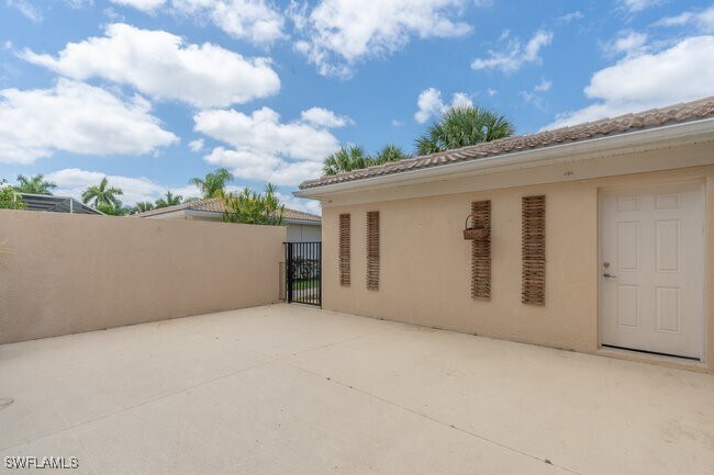 Building Photo - 28474 Villagewalk Blvd