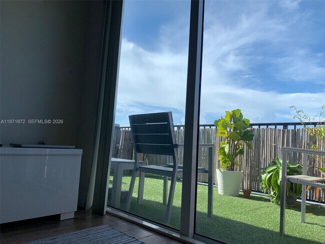 Building Photo - 3410 Coral Wy