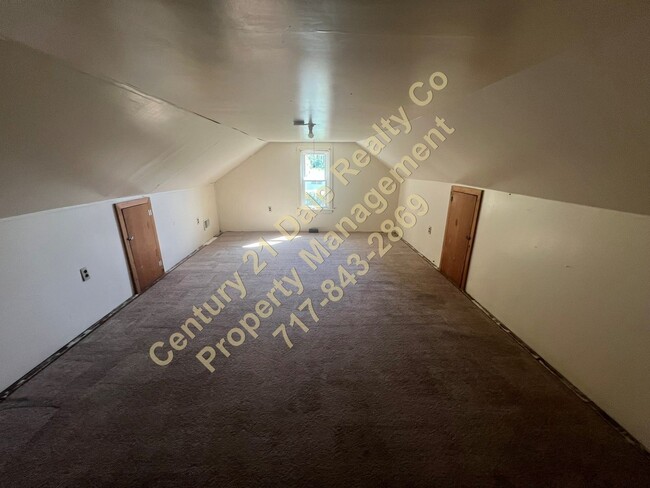 Building Photo - 2 BR, 1 Bath Home in Eastern School District