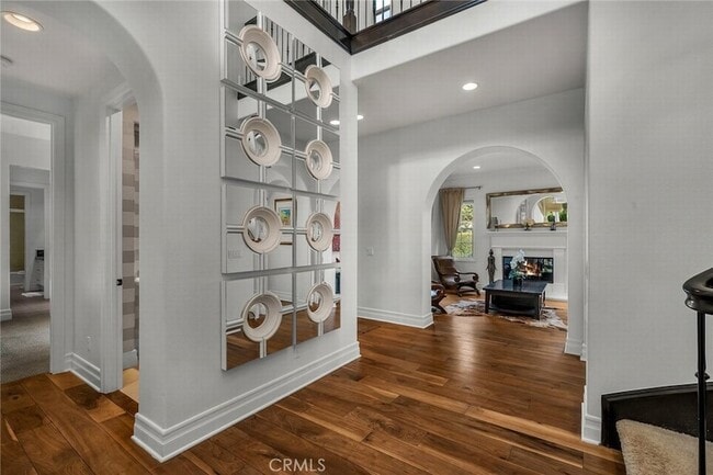 Building Photo - 8001 S Ocean Bluff Dr