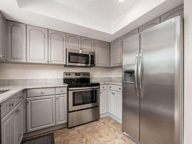 Building Photo - 5297 Brandy Oaks Ln