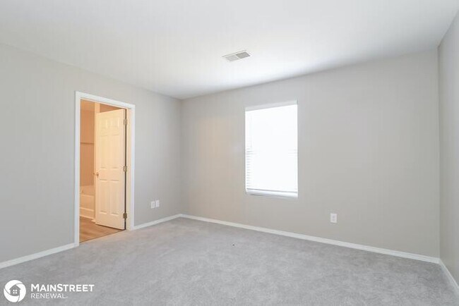 Building Photo - 4430 Canaan Place Dr, Winston-Salem, NC 27105