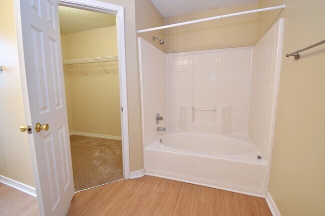 Building Photo - 3BR Home Near NAS Pensacola with 1-Car Garage, Fenced Backyard & Open Kitchen