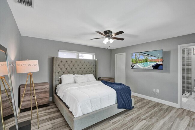 Building Photo - 9774 NW 19th Pl