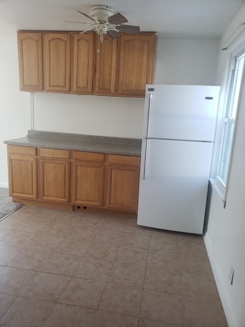 Building Photo - 51 Montfort Dr