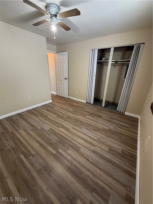 Building Photo - 27 Wayne St SE