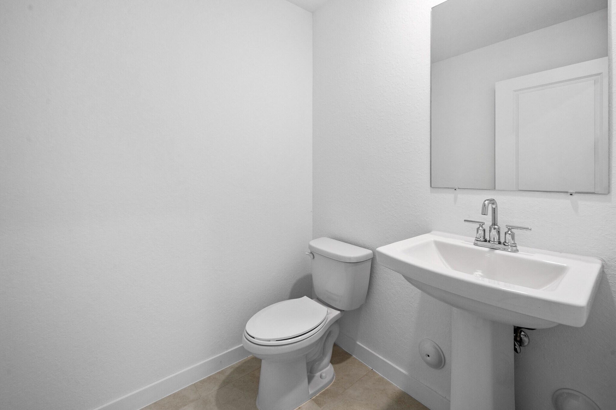 Powder room - 409 NW 17th St