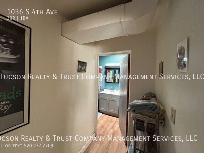 Building Photo - 1036 S 4th Ave