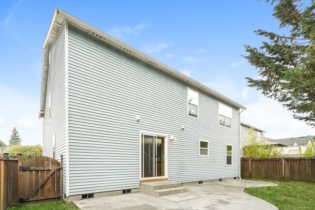 Building Photo - 17322 84th Ave Ct E