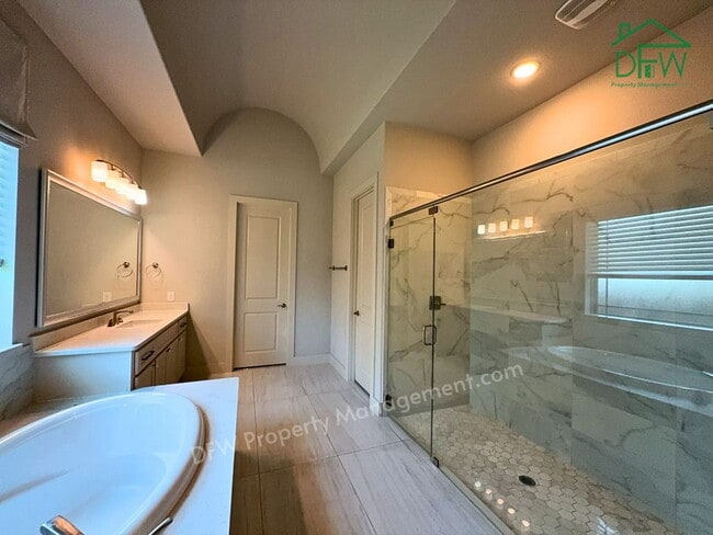Building Photo - 5-Bed, 4.5-Bath Home with Private Study, Media Room & 3-Car Garage | Prosper ISD