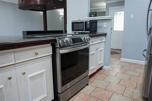 Building Photo - 5236 Hawse Dr
