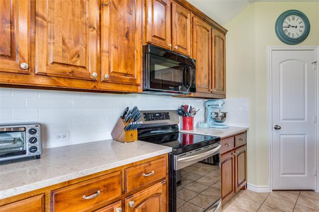 Building Photo - 9209 Hunters Ct