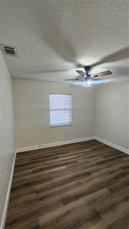 Building Photo - 3938 Creek Woods Dr