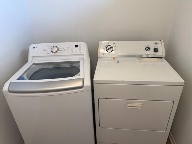 Building Photo - 2008 Conestoga Trail