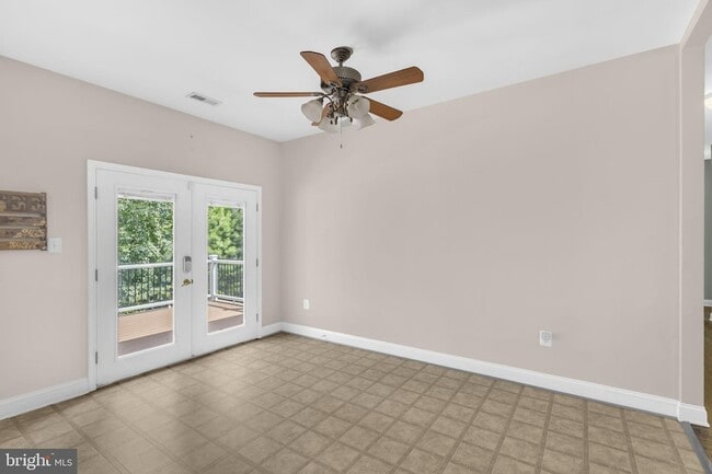 Building Photo - 11489 Lynx Dr