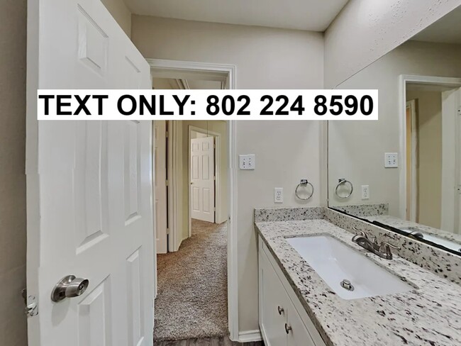 Building Photo - 14427 Heron Marsh Dr