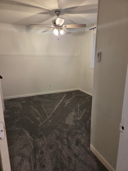 Building Photo - 3608 W 73rd Ct