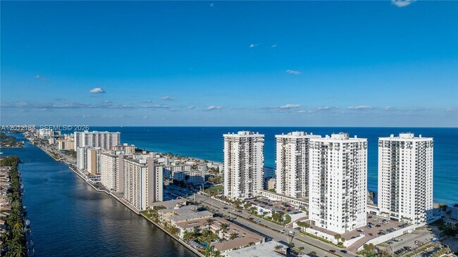 Building Photo - 2401 S Ocean Dr