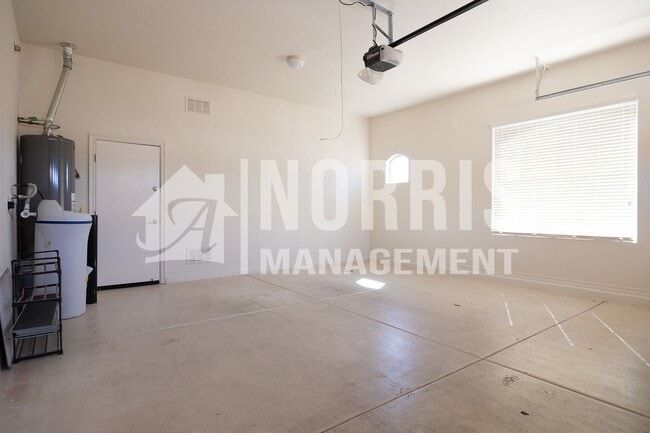 Building Photo - Beautiful Home in Villago Community