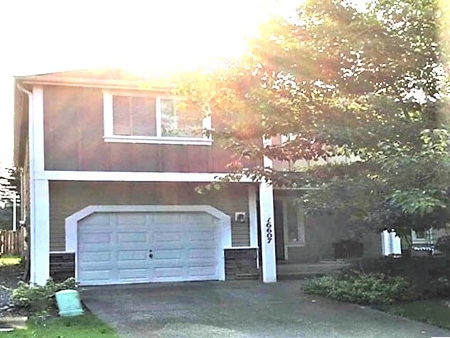 Building Photo - 16607 53rd Avenue Ct E