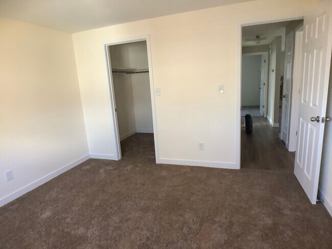 Building Photo - Three bedroom home with large yard| Available July!