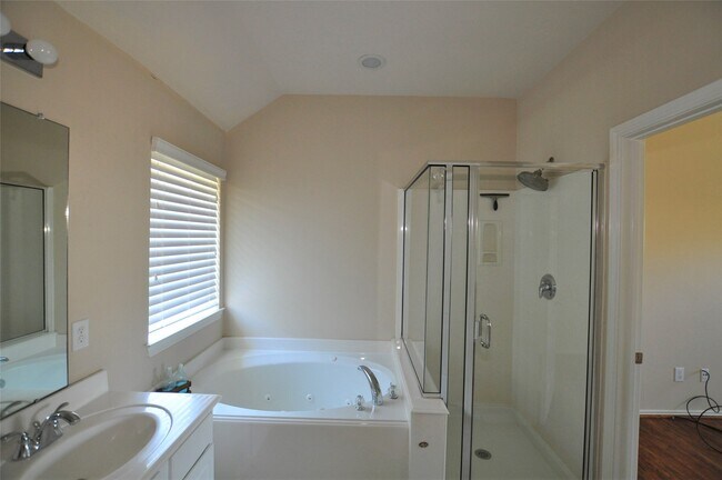 Building Photo - 20306 Hidden Point Ln