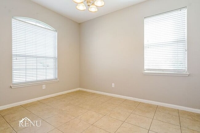 Building Photo - 6670 Charleston Dr