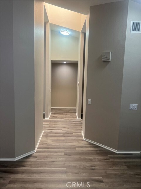 Building Photo - 26328 Columbus Dr