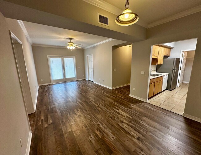 Building Photo - 2154 Whispering Pines Blvd