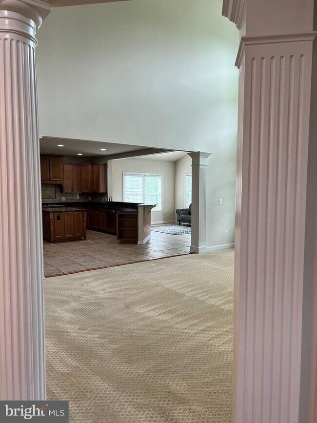 Building Photo - 44377 Stone Roses Cir