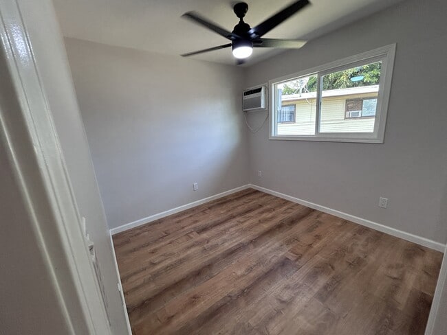 Building Photo - 85-743-743 Kanapua Pl