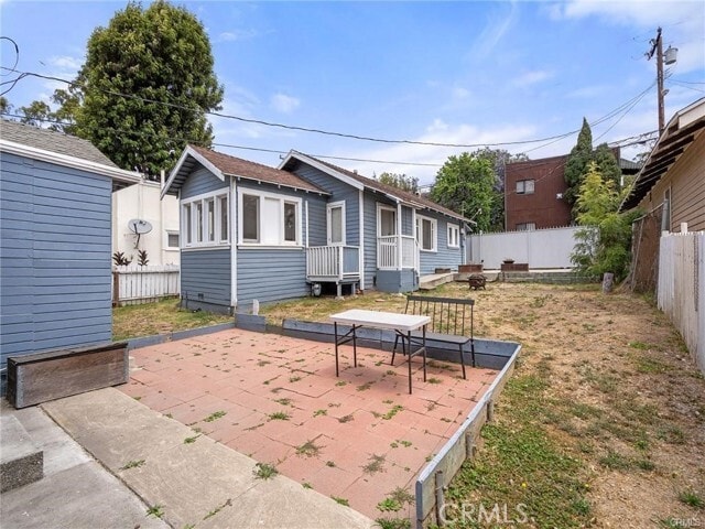 Building Photo - 759 N Loma Vista Dr