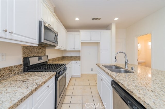 Building Photo - 3002 E Via Fiano