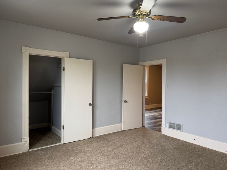 Bedroom 2 - 1413 Jefferson Ave