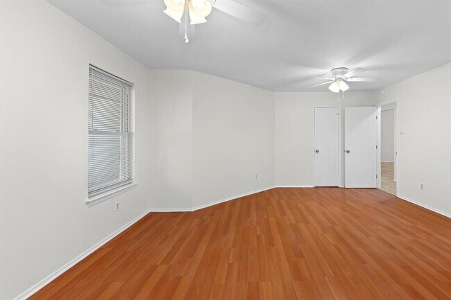 Building Photo - 4911 Ganymede Dr
