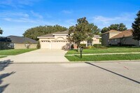 Building Photo - 3434 Bromfield Dr