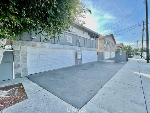 Building Photo - 7732 Cypress Dr