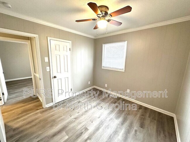 Building Photo - 1414 White St