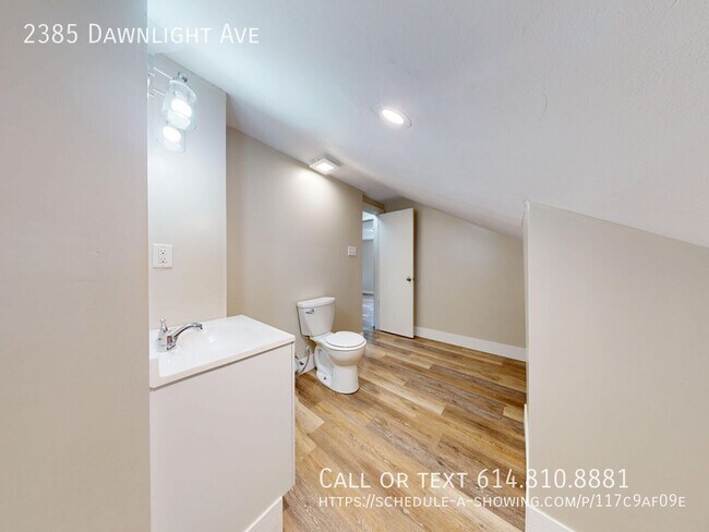 Building Photo - 2385 Dawnlight Ave
