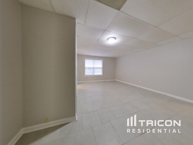 Building Photo - 7437 Mason Falls Ct