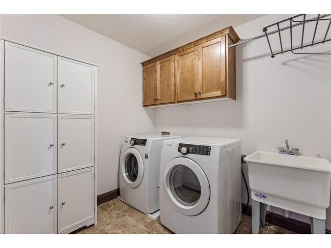 Building Photo - 17027 W 62nd St