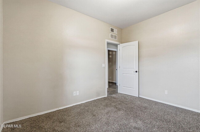 Building Photo - 14920 Willie Worsley Ave