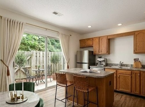 Building Photo - 3640 Huyton Ct