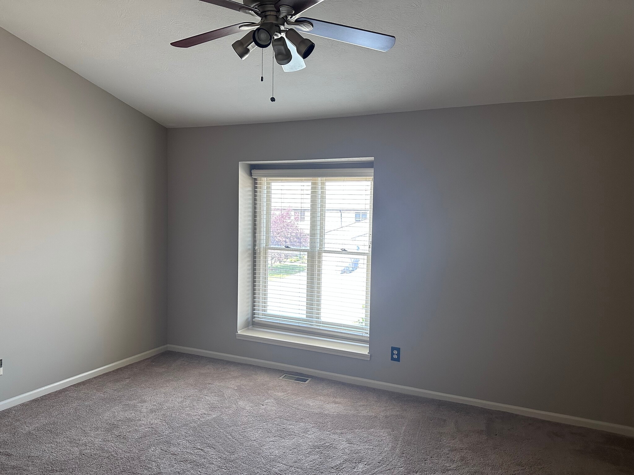 Building Photo - 9225 Sea Pine Ln