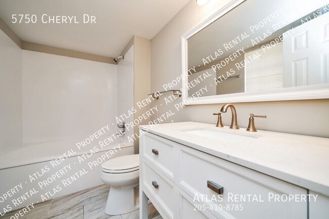 Building Photo - 5750 Cheryl Dr