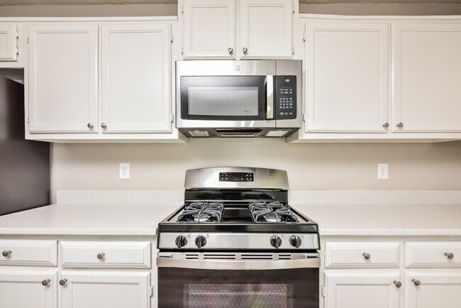 Building Photo - 3509 Mosswood Ln