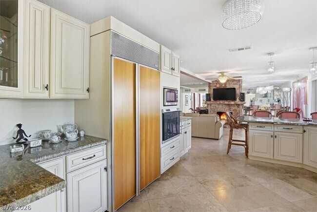 Building Photo - 3182 Moonflower Dr